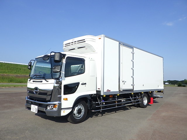 中古冷凍バン 日野 レンジャー