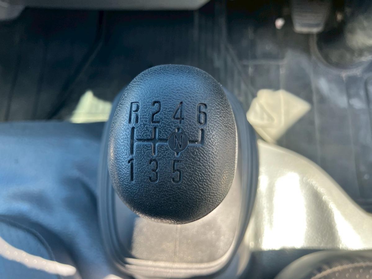 中古清掃車 いすゞ エルフ