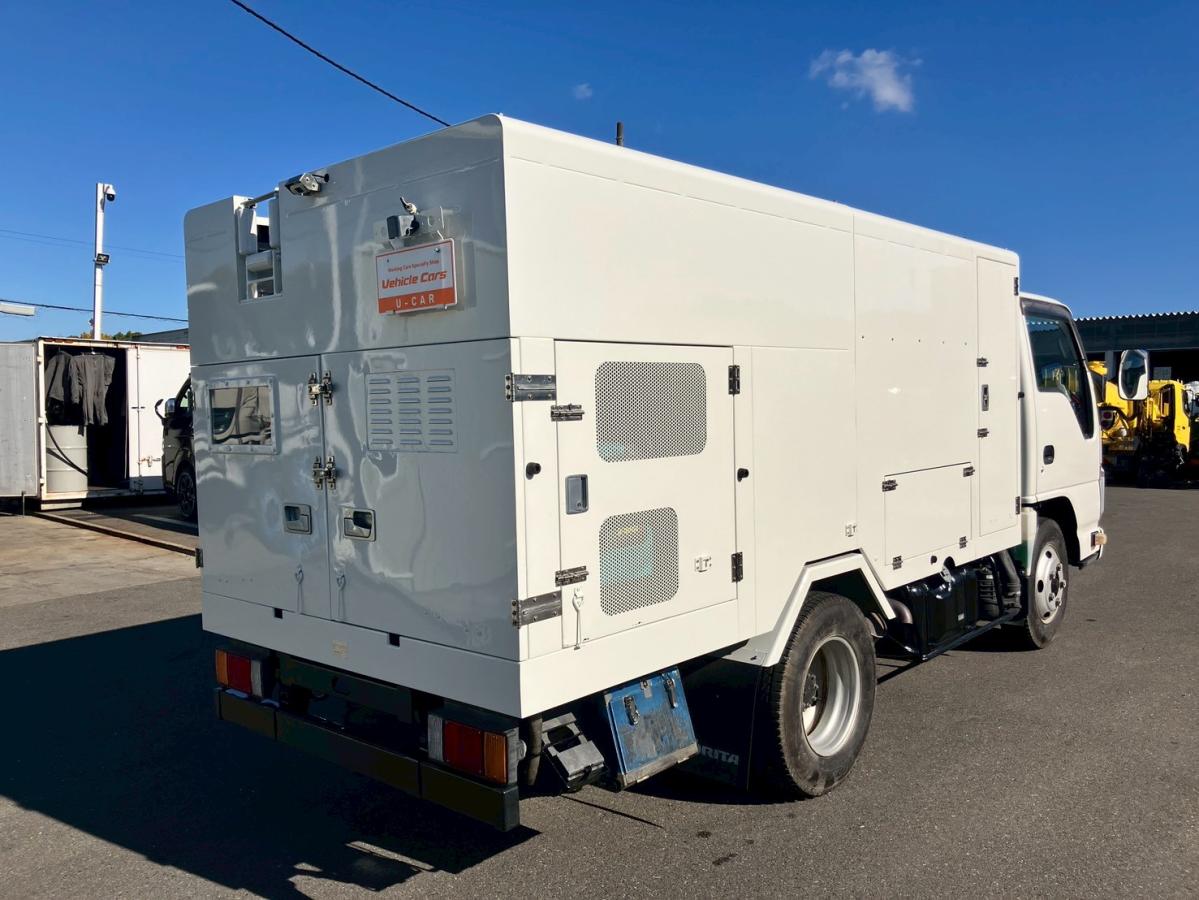 中古清掃車 いすゞ エルフ