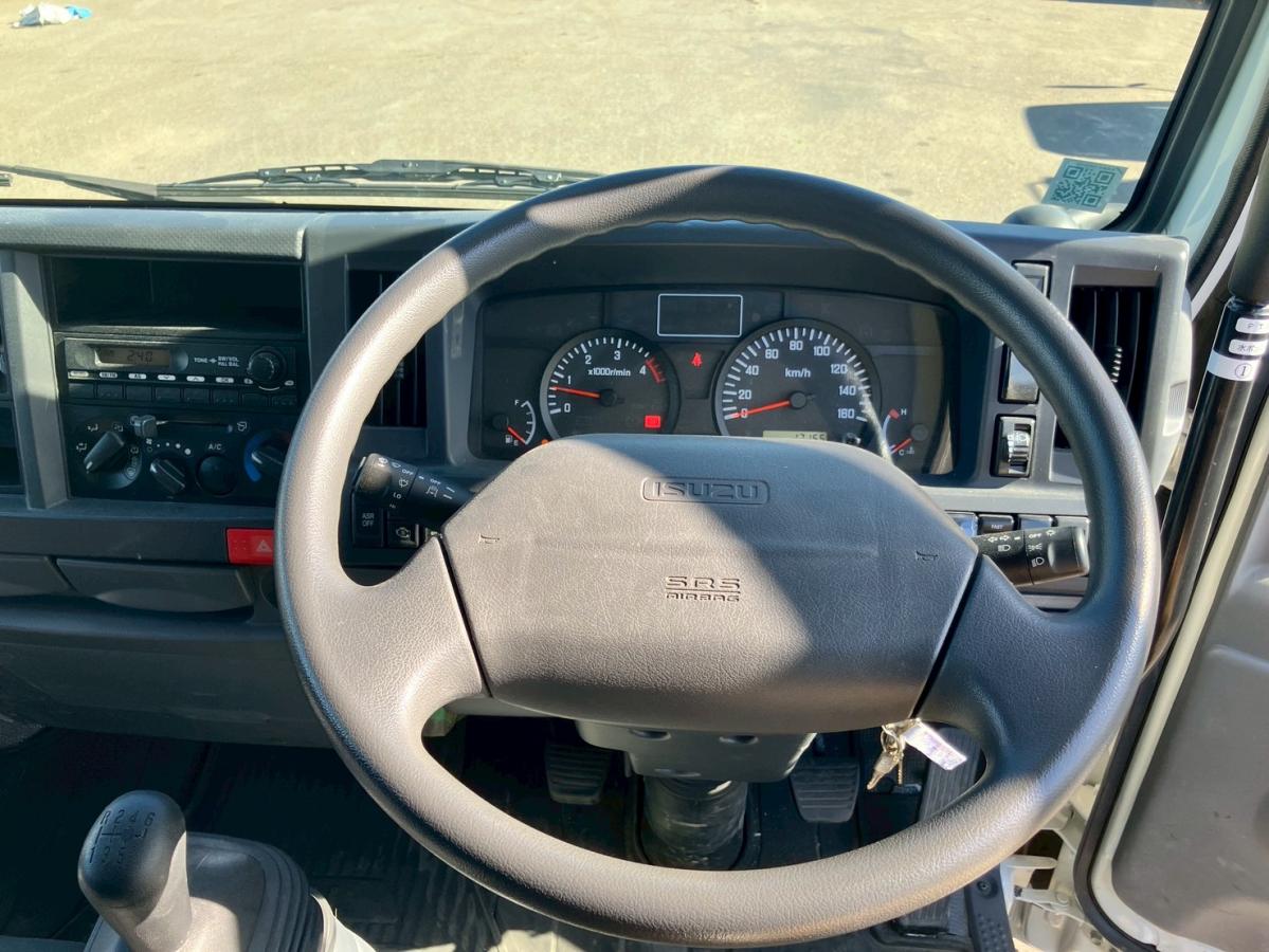 中古清掃車 いすゞ エルフ