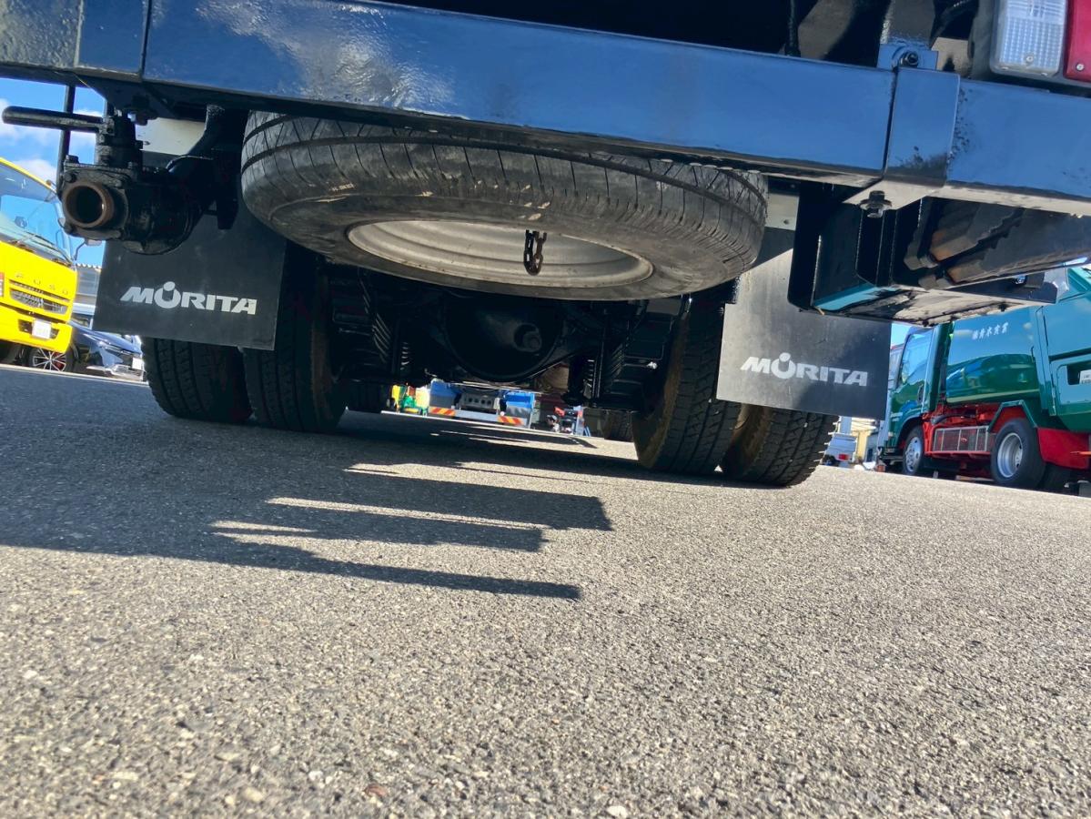 中古清掃車 いすゞ エルフ