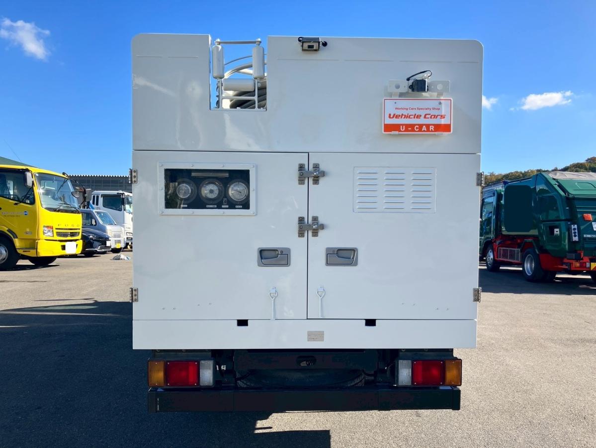 中古清掃車 いすゞ エルフ