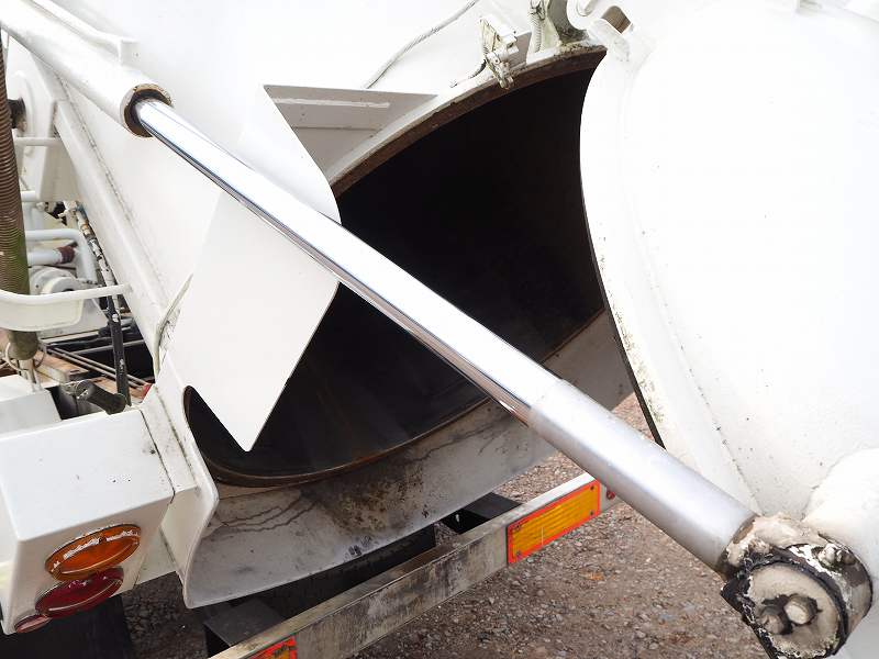 中古清掃車 三菱ふそう ファイター