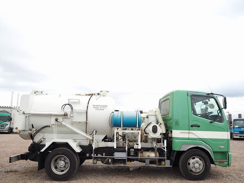 中古清掃車 三菱ふそう ファイター