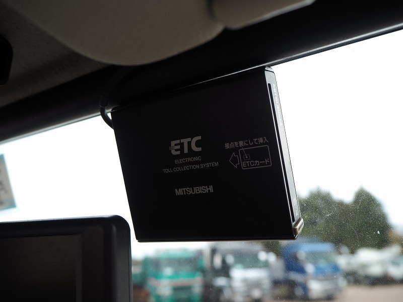 中古清掃車 三菱ふそう ファイター