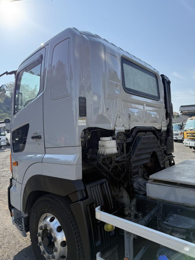 中古粉粒体運搬車 日野 