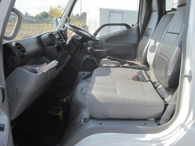 中古クレーン 日野 デュトロ