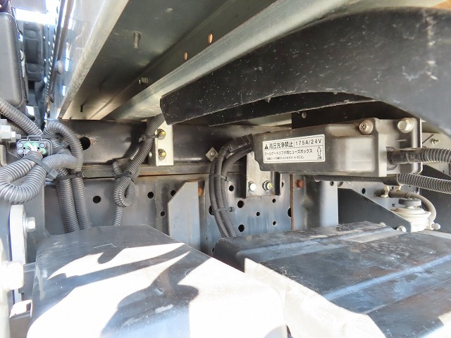 中古アルミバン いすゞ エルフ