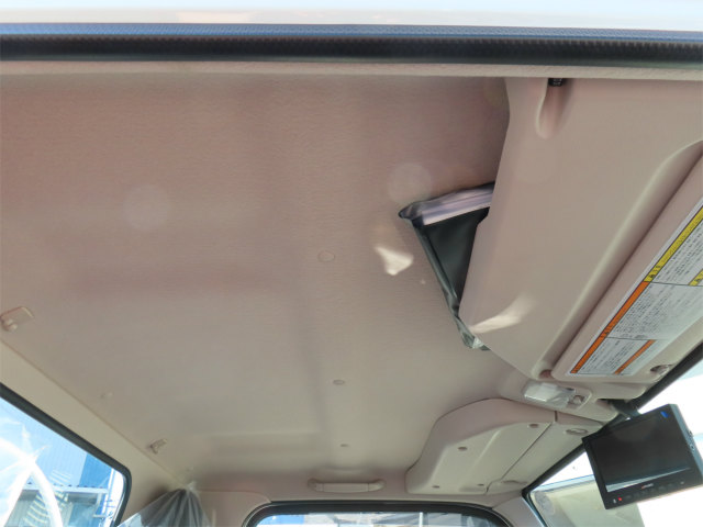 中古タンクローリー 三菱ふそう キャンター