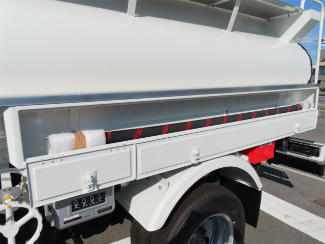 中古タンクローリー 三菱ふそう キャンター