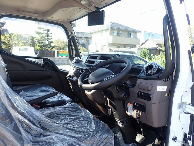 中古平ボディ 三菱ふそう キャンター