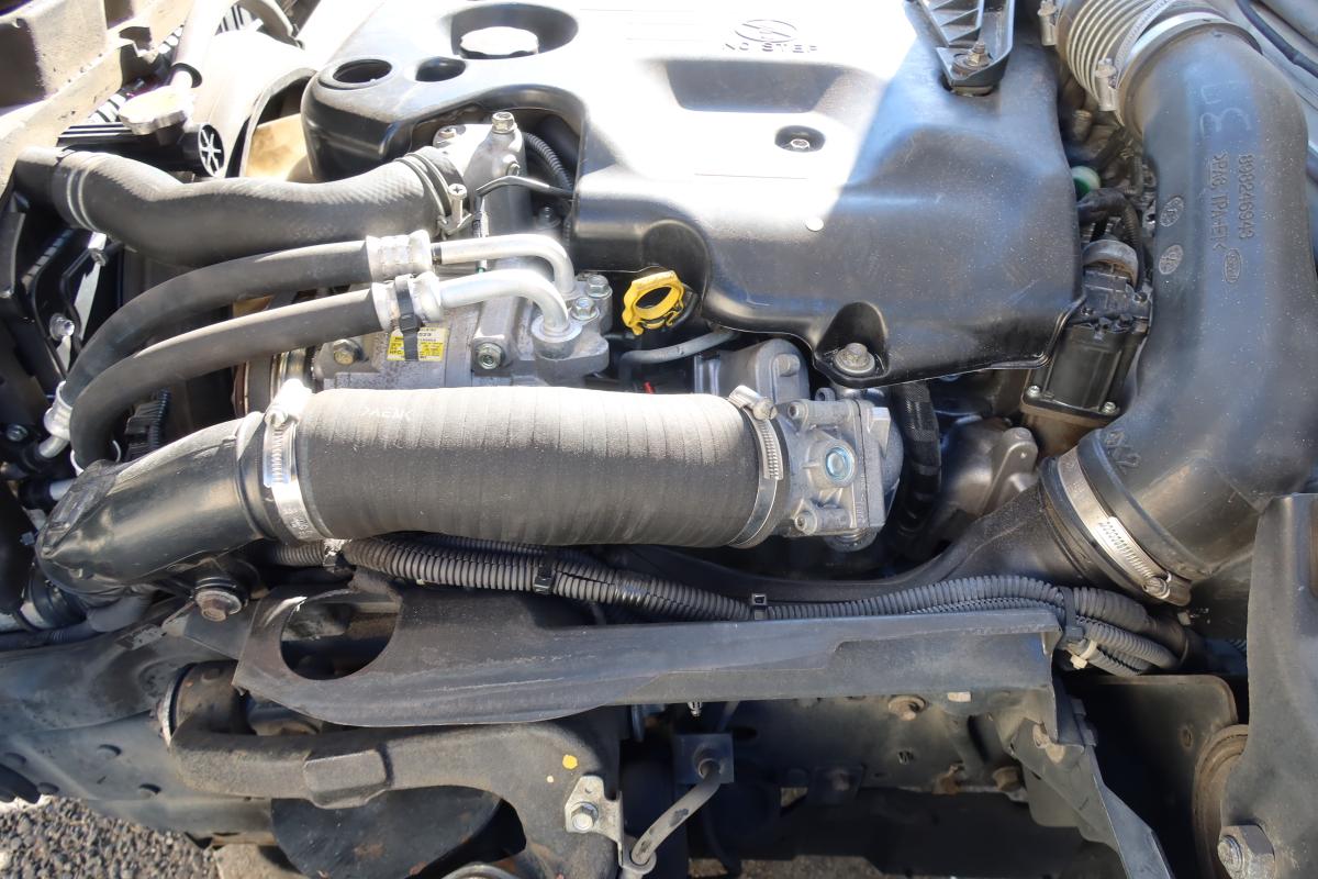 中古冷凍バン いすゞ エルフ