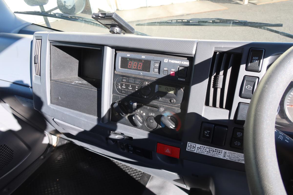 中古冷凍バン いすゞ エルフ