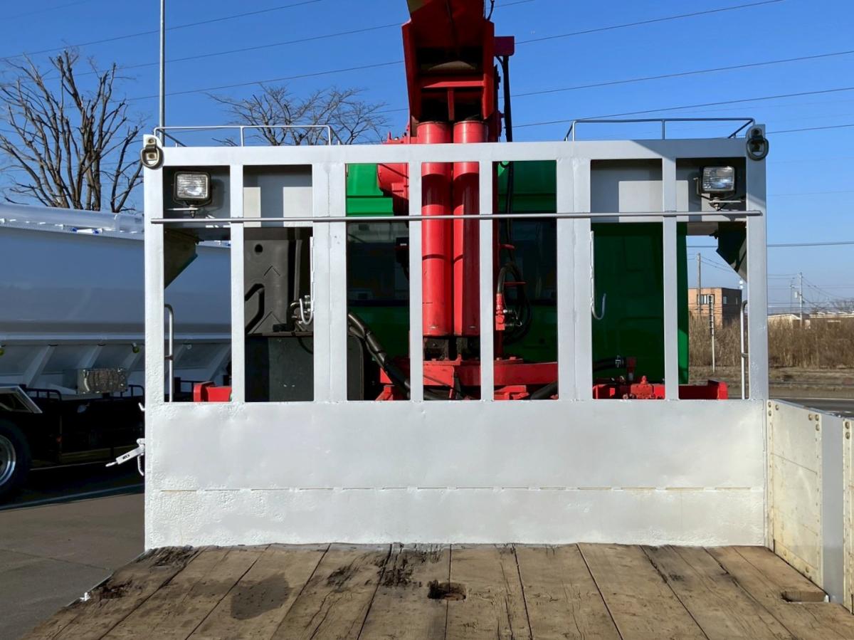 中古クレーン UDトラックス クオン