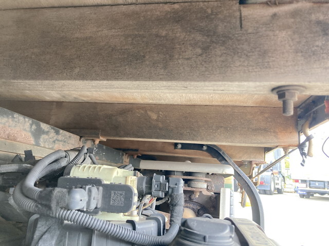 中古幌ウィング 三菱ふそう キャンター