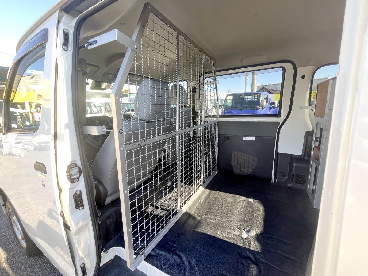 中古ルートバン トヨタ タウンエース /GL4WD 衝突軽減ブレーキ ナビ B