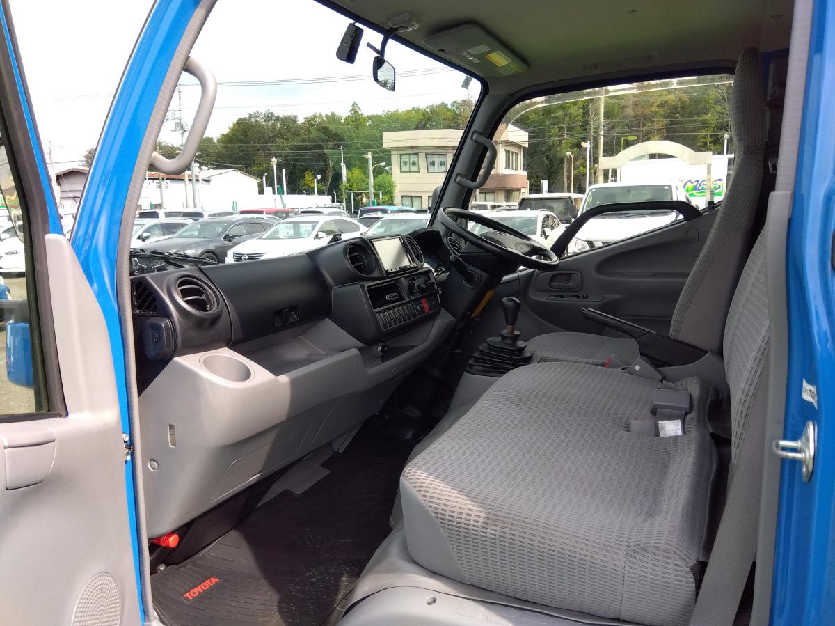 中古ルートバン トヨタ ダイナ
