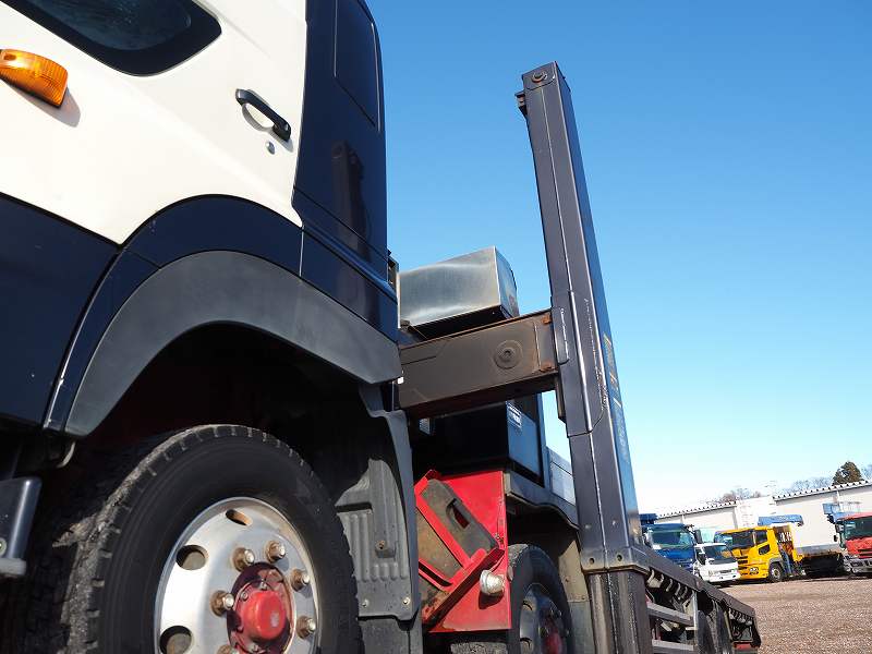 中古セルフクレーン 日野 プロフィア