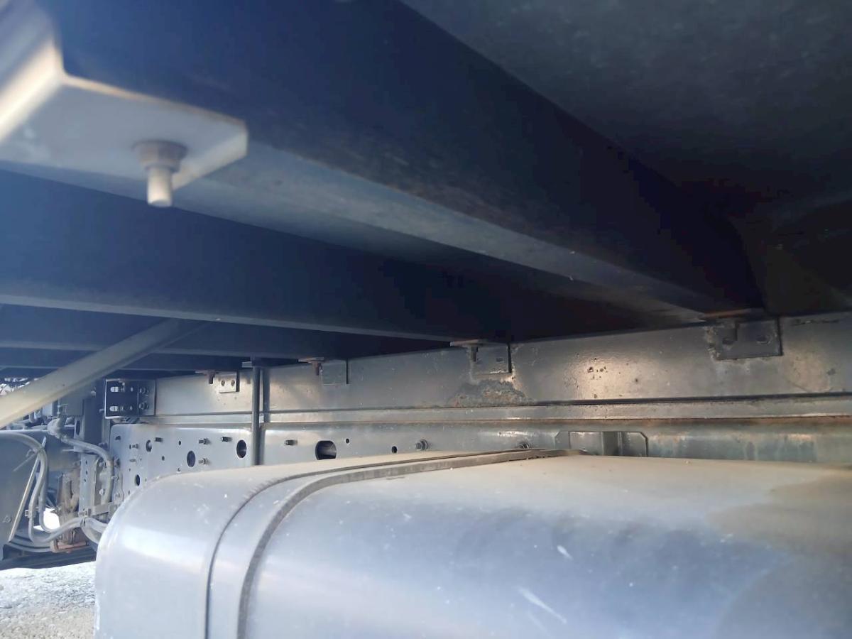 中古幌ウィング 日野 