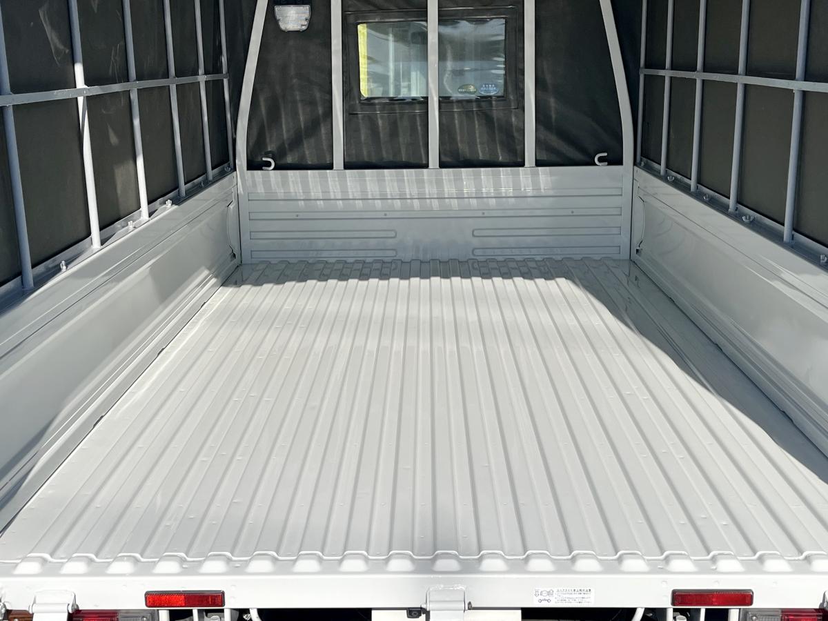 中古幌付き平ボディ マツダ ボンゴ