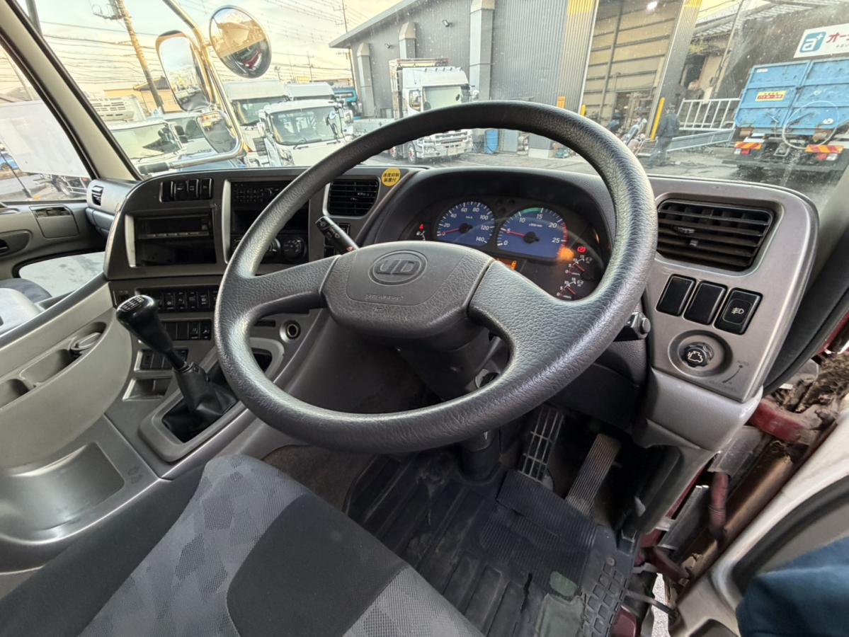 中古チップ運搬車 UDトラックス クオン
