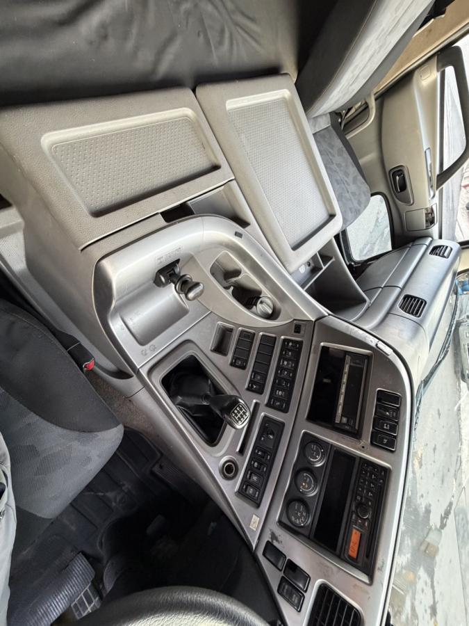 中古チップ運搬車 UDトラックス クオン