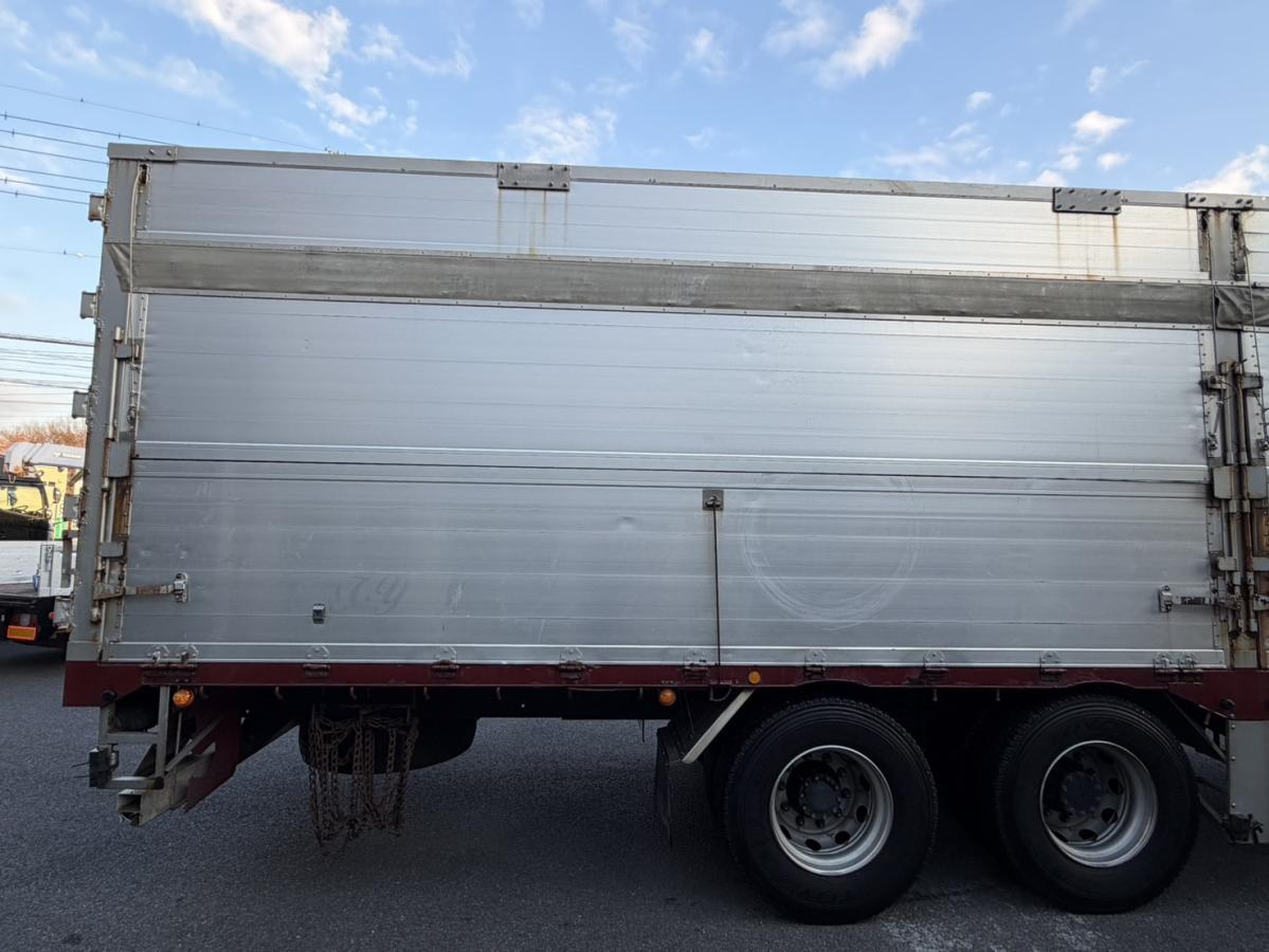 中古チップ運搬車 UDトラックス クオン