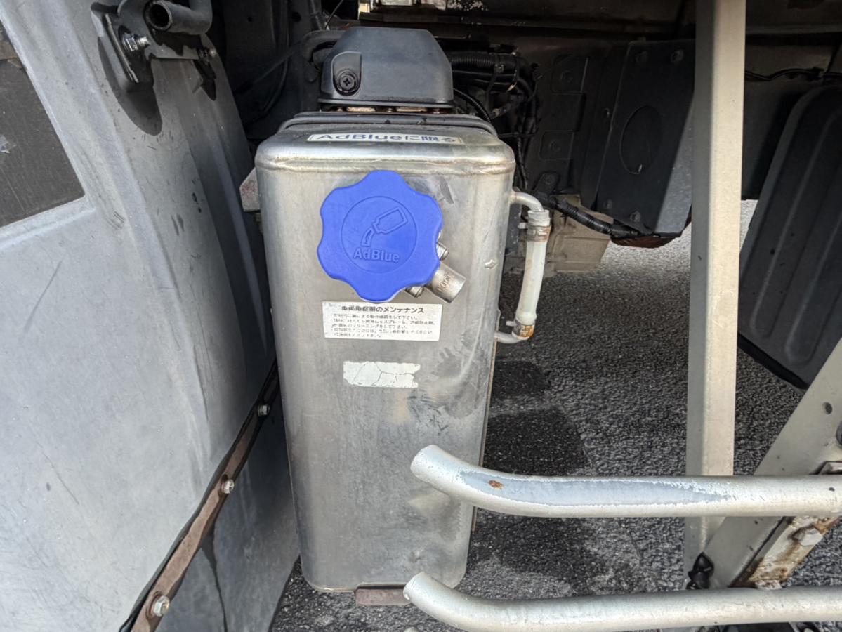 中古チップ運搬車 UDトラックス クオン