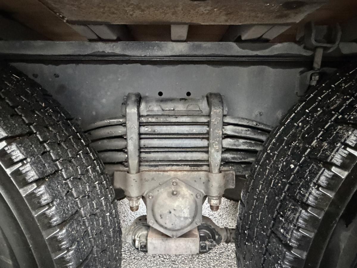 中古チップ運搬車 UDトラックス クオン