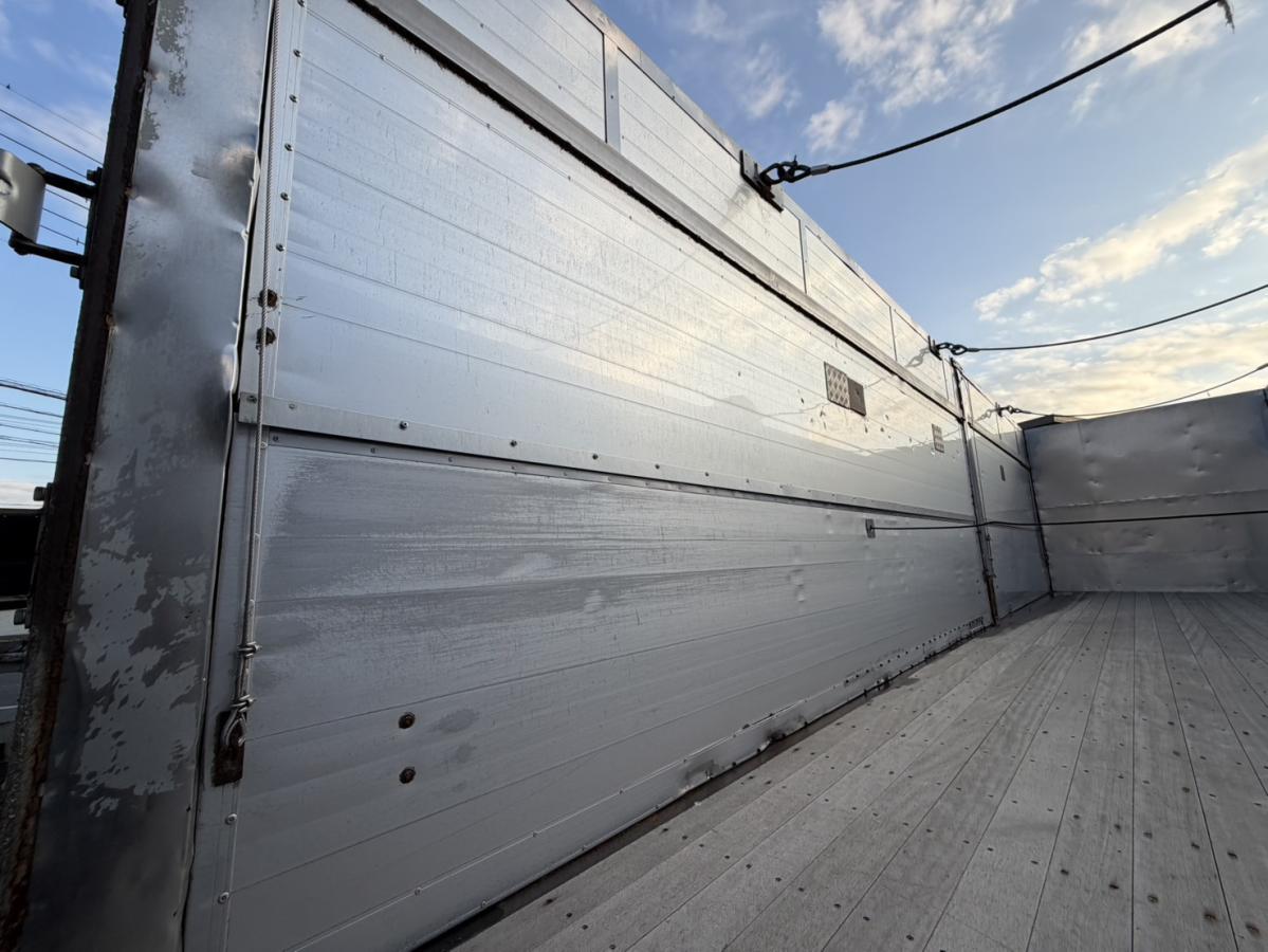 中古チップ運搬車 UDトラックス クオン