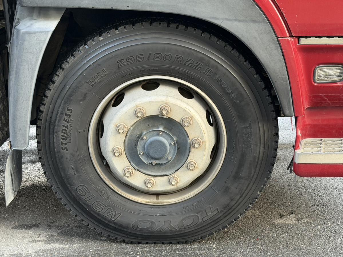 中古チップ運搬車 UDトラックス クオン