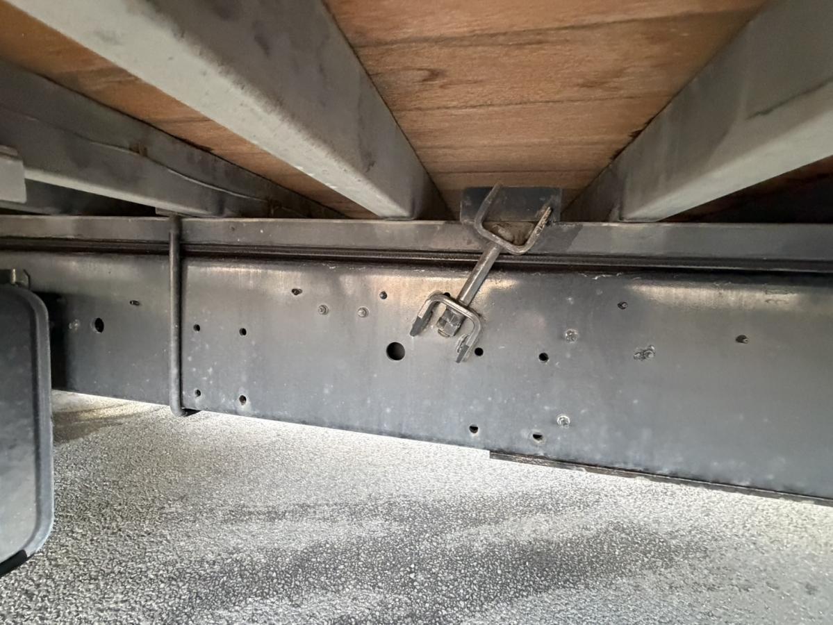 中古チップ運搬車 UDトラックス クオン