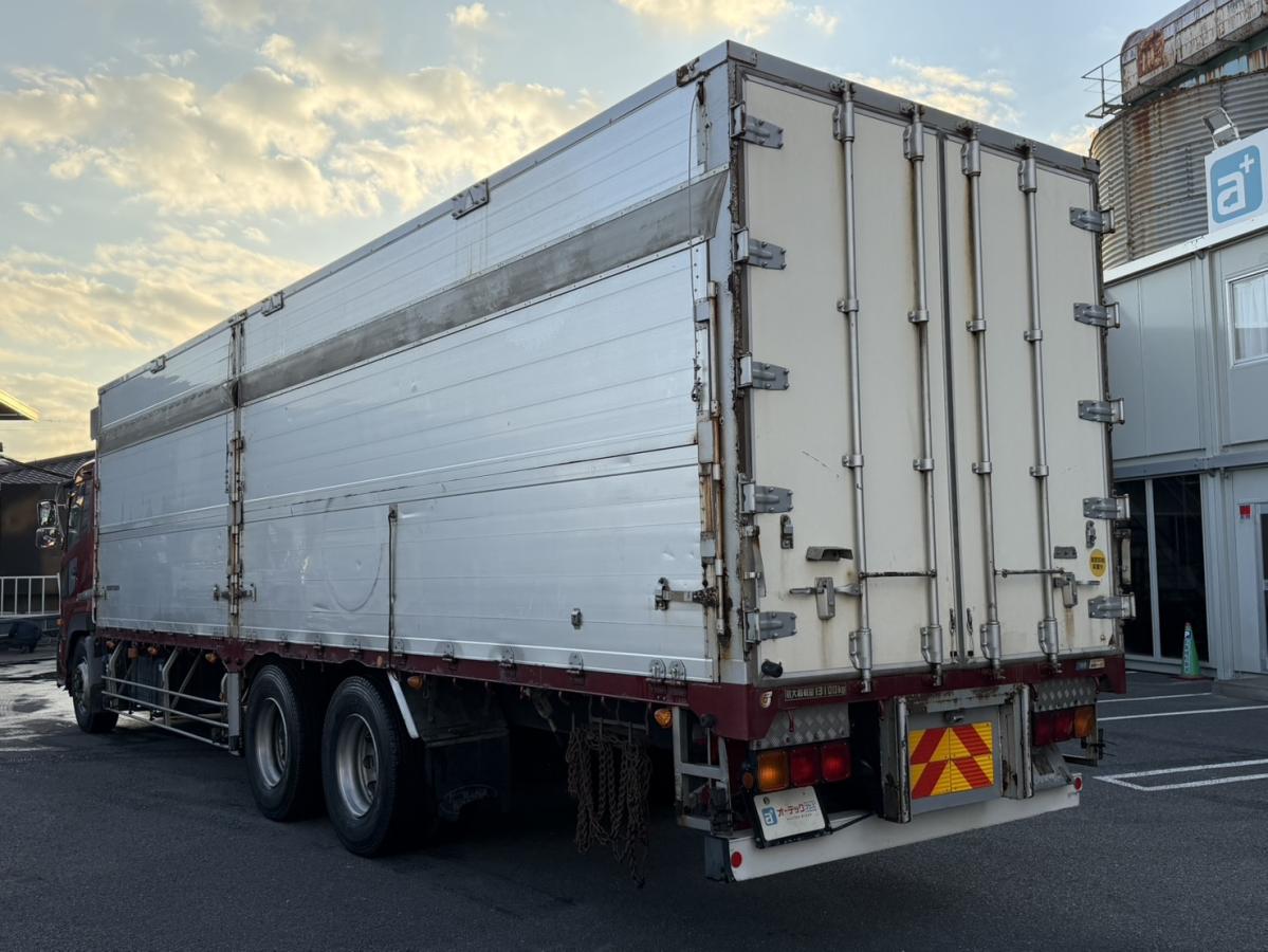 中古チップ運搬車 UDトラックス クオン