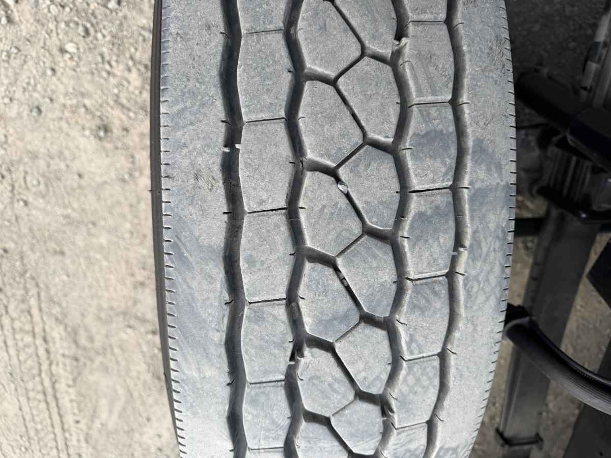 中古タンクローリー 日野 プロフィア