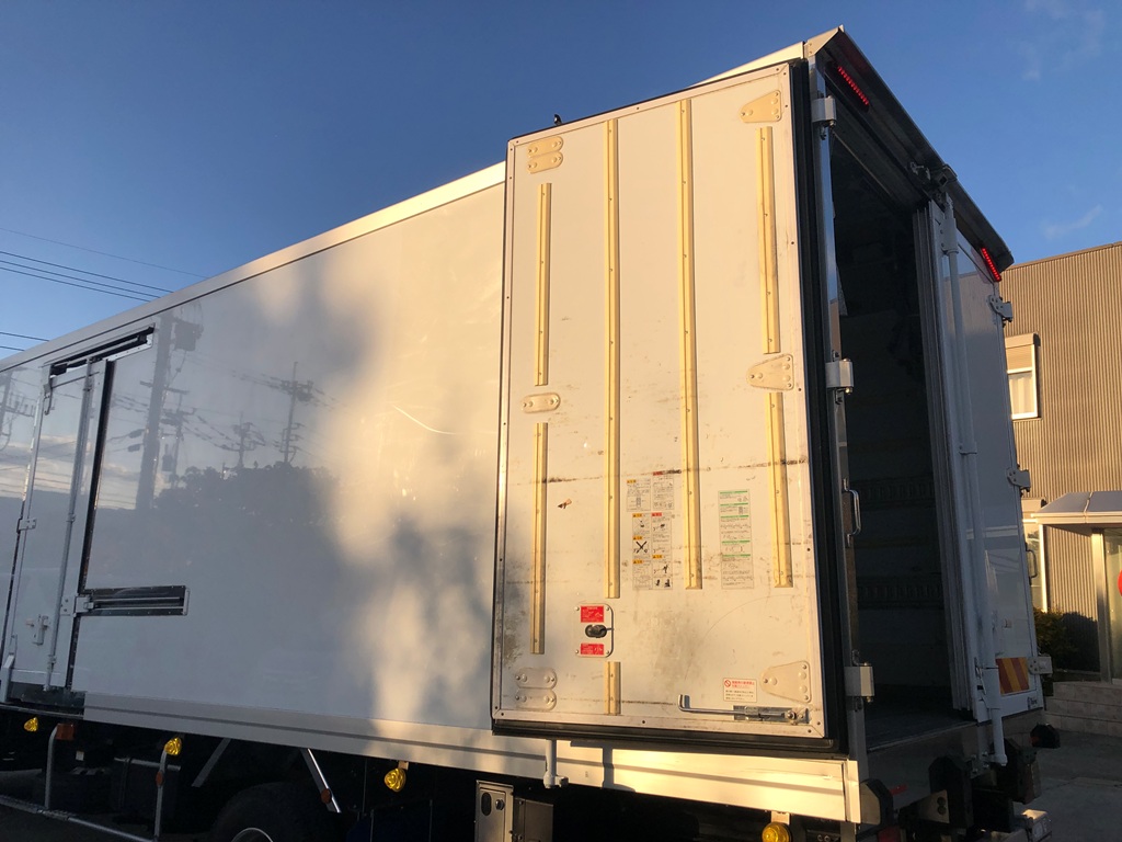 中古冷凍バン 日野 