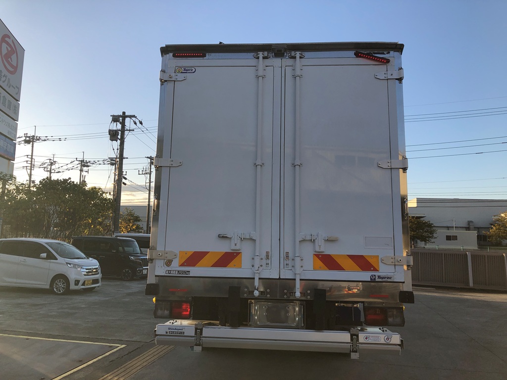 中古冷凍バン 日野 