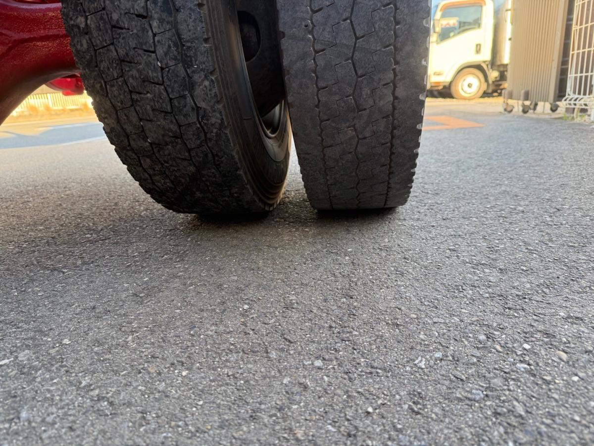 中古コンテナ車 三菱ふそう ファイター