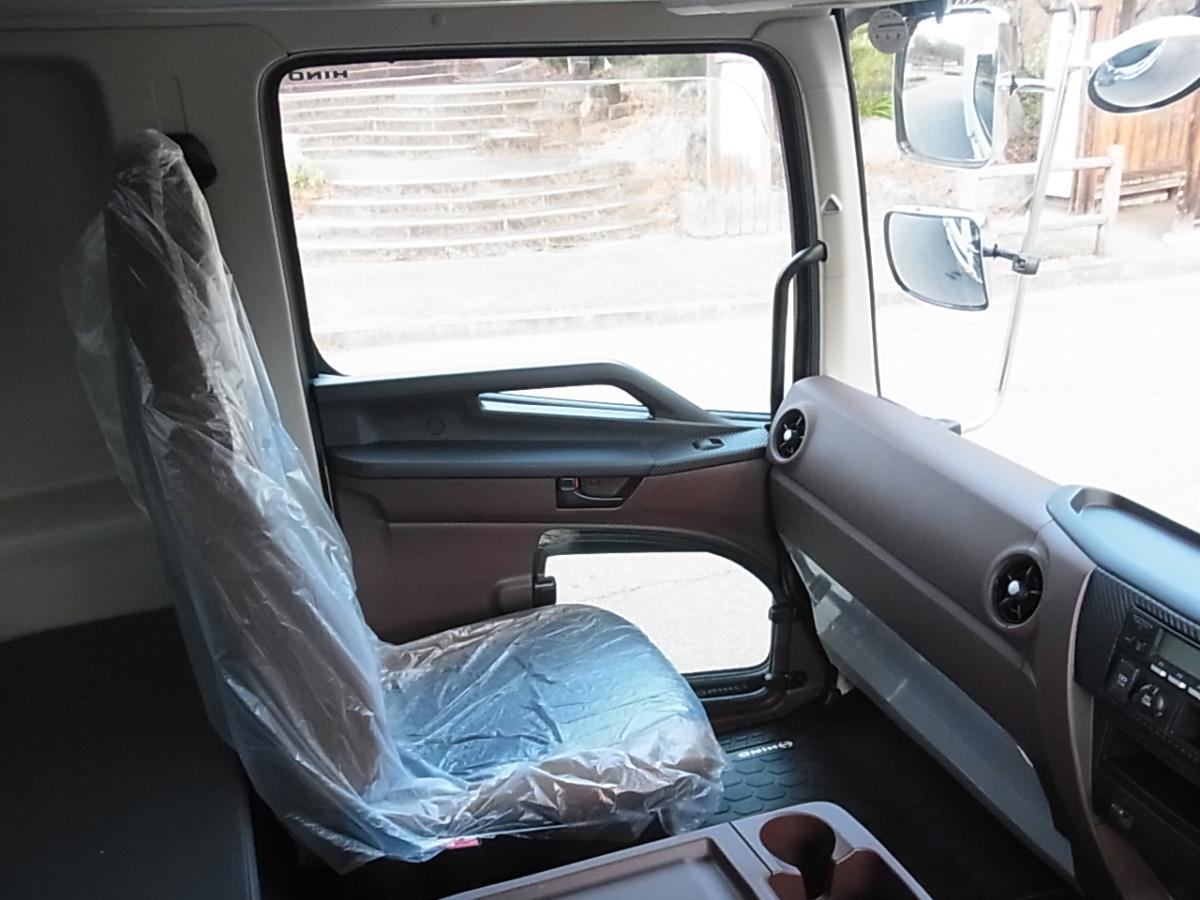 中古冷凍バン 日野 レンジャー