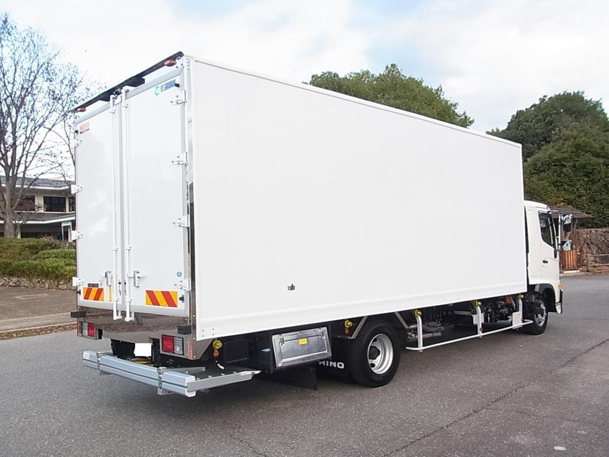 中古冷凍バン 日野 レンジャー