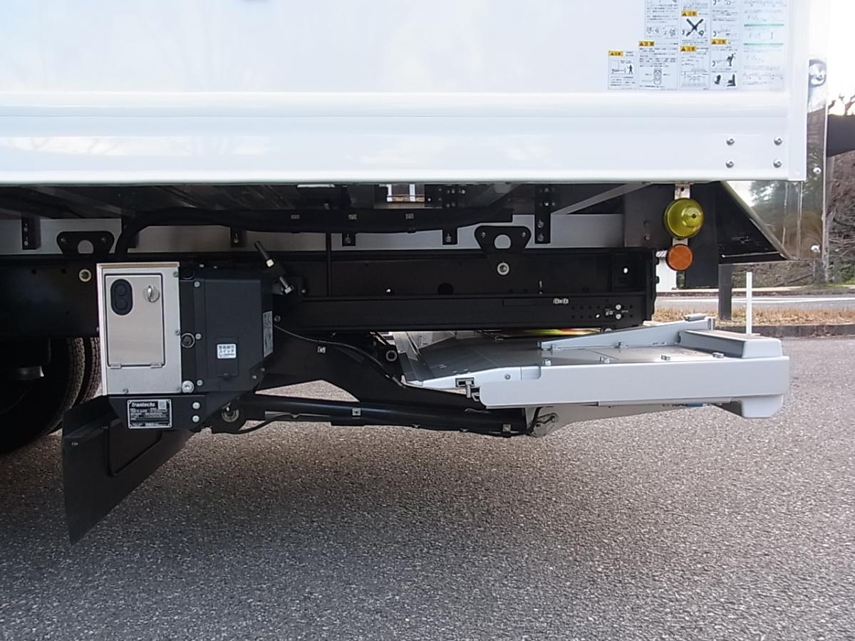 中古冷凍バン 日野 レンジャー