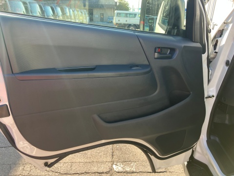 中古冷凍バン トヨタ ハイエース