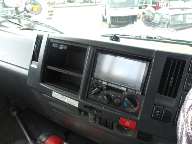 中古平ボディ いすゞ エルフ