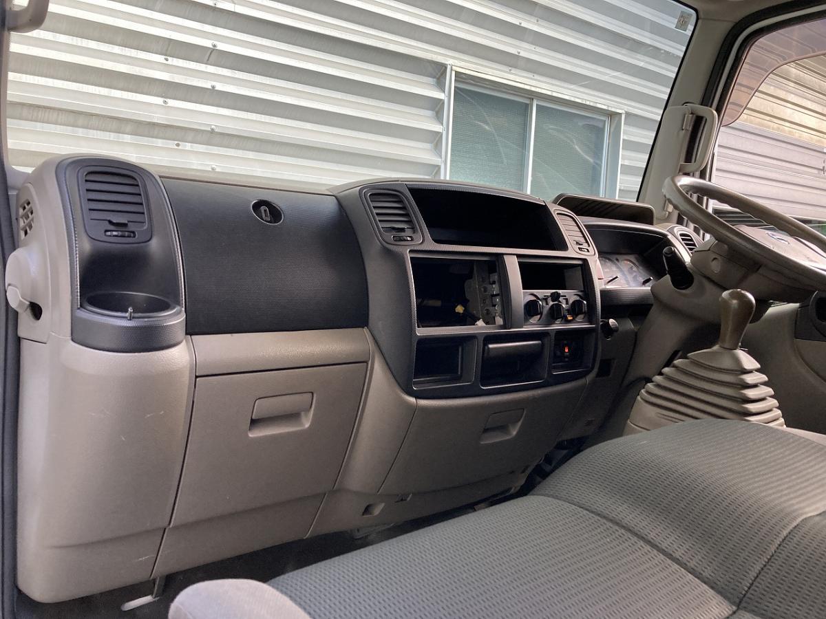 中古幌ウィング ニッサン アトラス