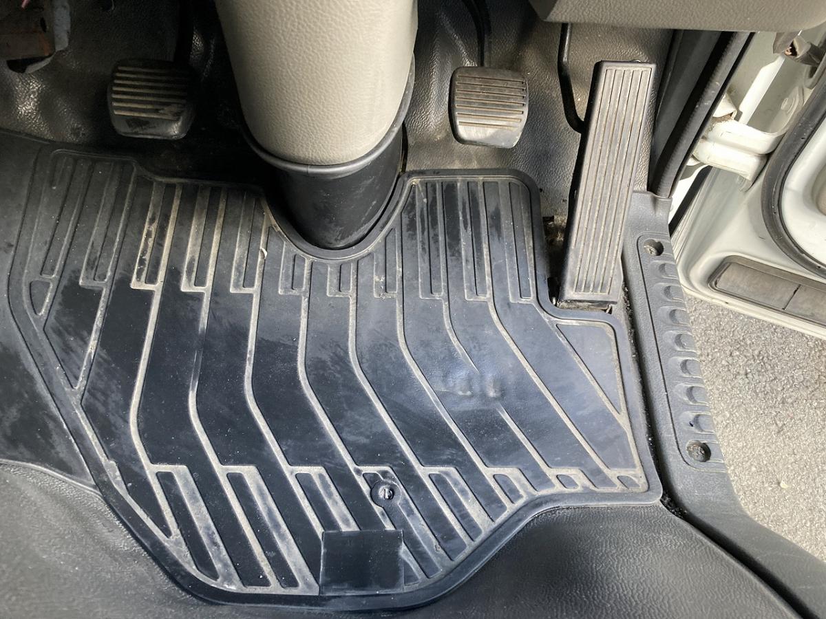 中古幌ウィング ニッサン アトラス