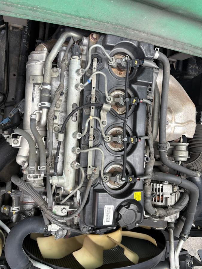 中古幌付き平ボディ ニッサン アトラス