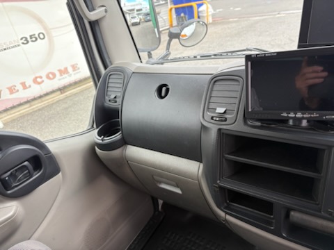 中古幌付き平ボディ ニッサン アトラス