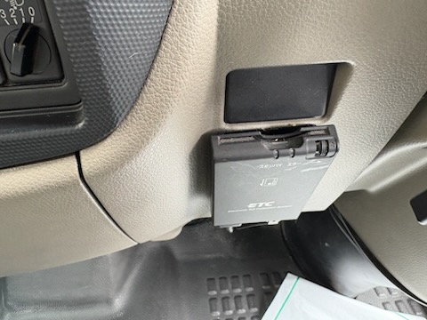 中古幌付き平ボディ ニッサン アトラス