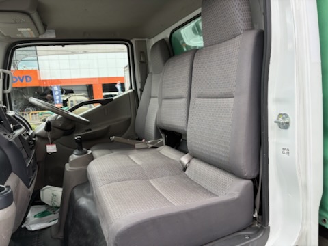 中古幌付き平ボディ ニッサン アトラス