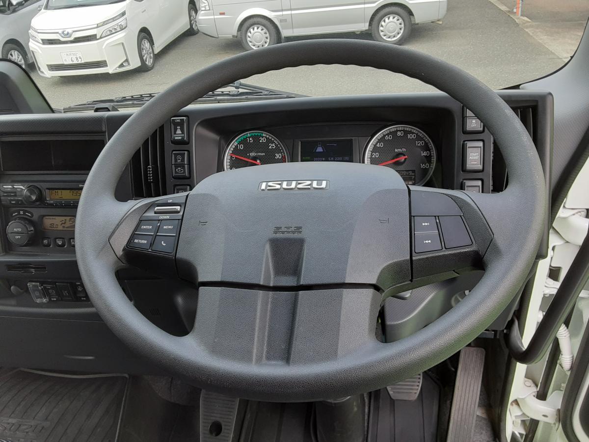 中古幌ウィング いすゞ フォワード