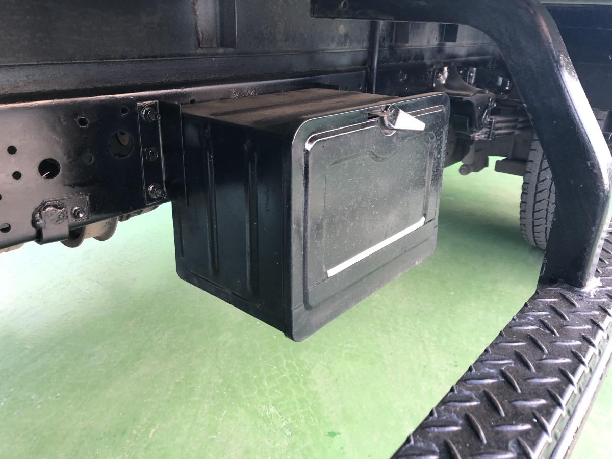 中古ボトルカー 日野 デュトロ